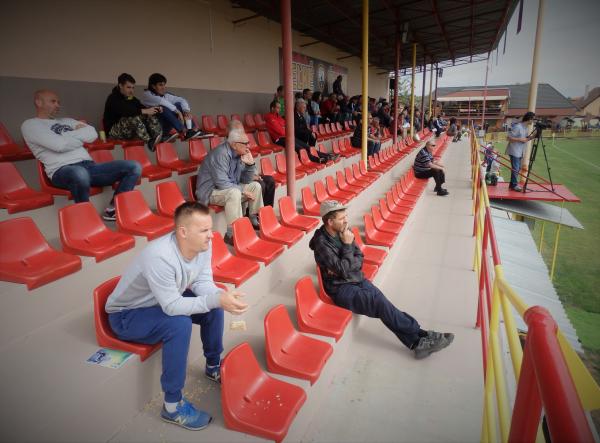 Futbalový štadión ŠK Veľké Úľany - Veľké Uľany