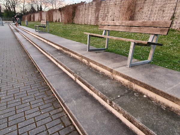 Sportplatz Neuhaus - Ratingen-Hösel