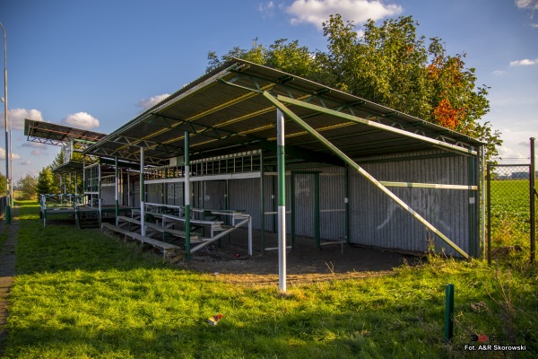 Boisko w Miłoradzie - Miłoradz