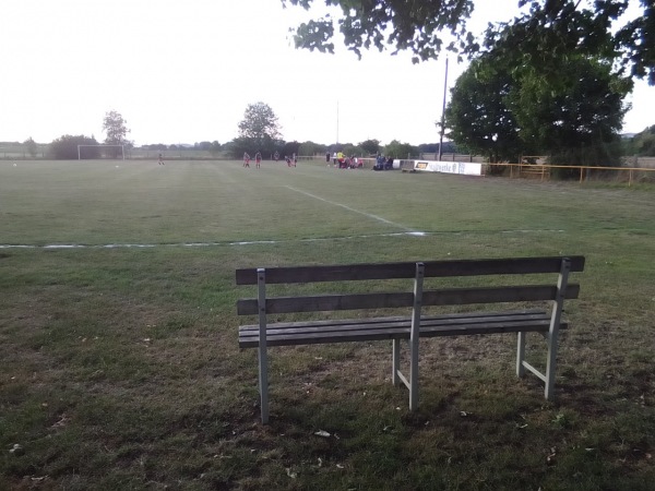 Sportplatz Hullersen - Einbeck-Hullersen