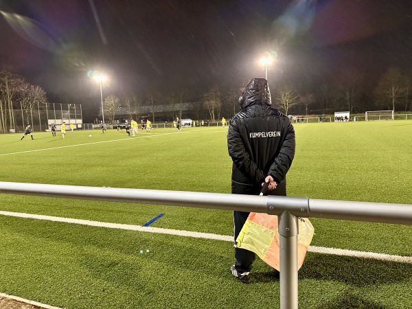 Hennes-Jeschke-Sportanlage Platz 2 - Duisburg-Marxloh