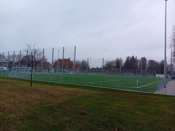 Burggraben-Stadion B-Platz - Krempe/Steinburg