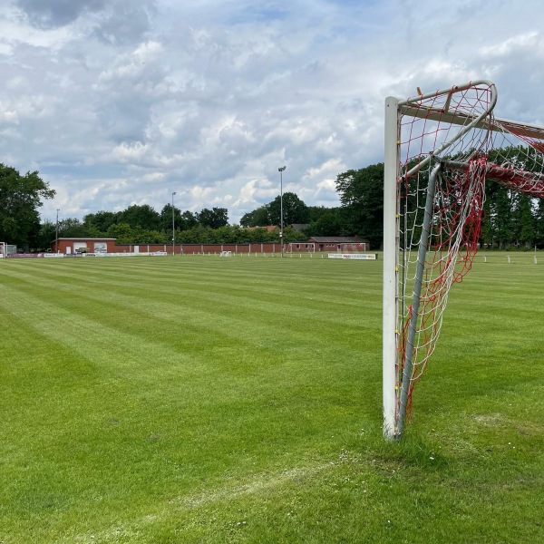 Sportanlage Esterweger Weg - Hilkenbrook