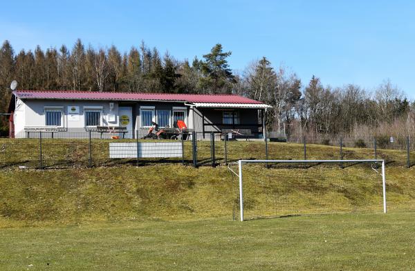 Sportplatz an der Autobahn - Haiger-Allendorf