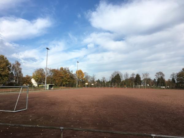Sportplatz Asternweg - Mönchengladbach-Giesenkirchen