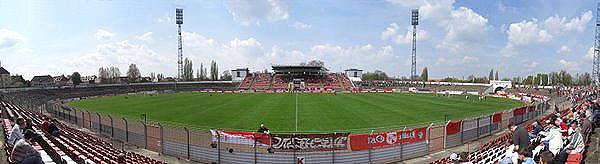 Kurt-Wabbel-Stadion - Halle/Saale-Gesundbrunnen