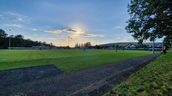 Sportplatz an der Häslich - Brachbach