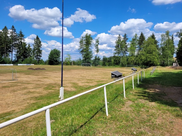Waldsportplatz - Cursdorf-Ziegelhütte