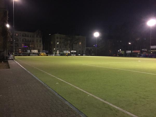 Sportplatz Wiesbadener Straße - Berlin-Friedenau