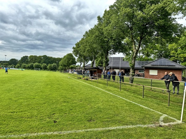 Sportanlage Horsthöfe - Delbrück-Seglingsheide