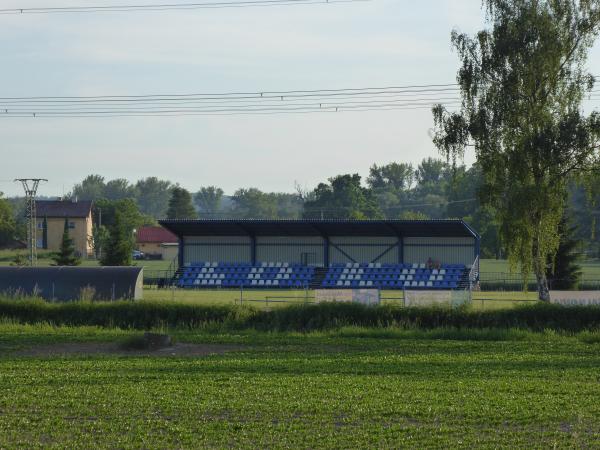 Stadion TJ Lokomotiva Petrovice - Petrovice 