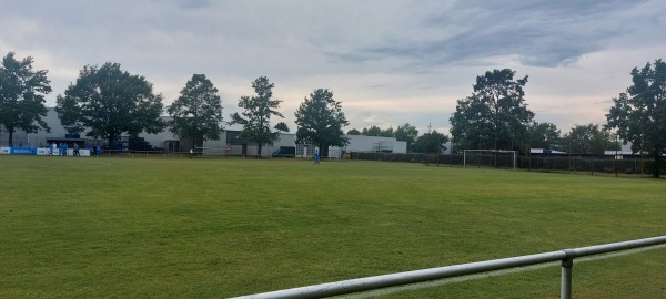 Sportanlage Stellfelder Straße B-Platz - Wolfsburg-Sandkamp