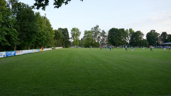 Sportplatz Metze - Niedenstein-Metze