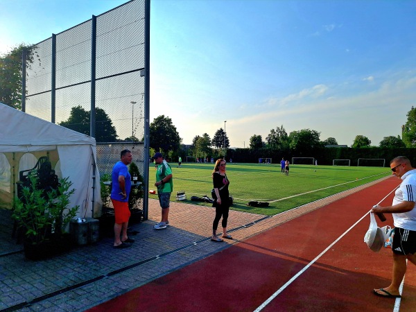 Sportanlage am Grabensprung Platz 2 - Berlin-Biesdorf