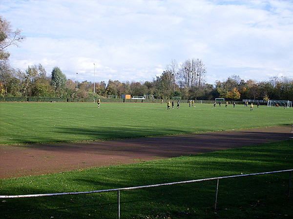 TSV-Stadion Rudolf-Harbig-Straße - Salzgitter-Lebenstedt