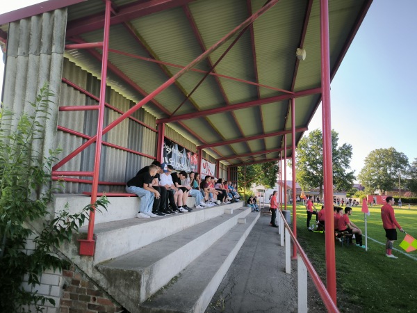Binger Weg-Stadion - Edermünde-Besse