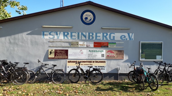 Sportplatz Reinberg - Wolde-Reinberg