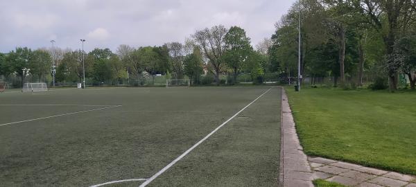 Bezirkssportanlage Rollsport-Stadion Platz 22 - Bremen-Östliche Vorstadt