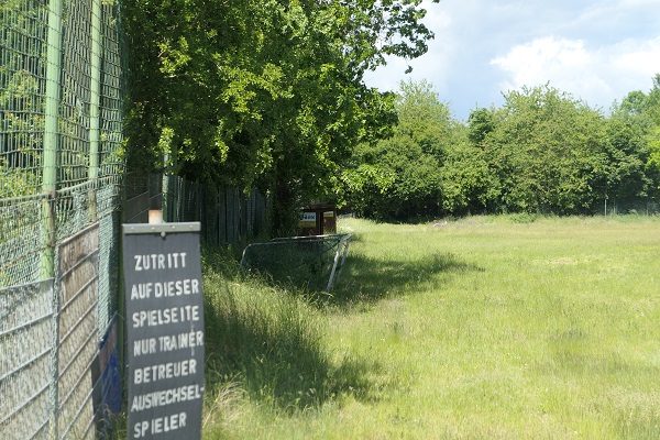 Sportanlage an den Bahnschranken - Lübeck-Dänischburg