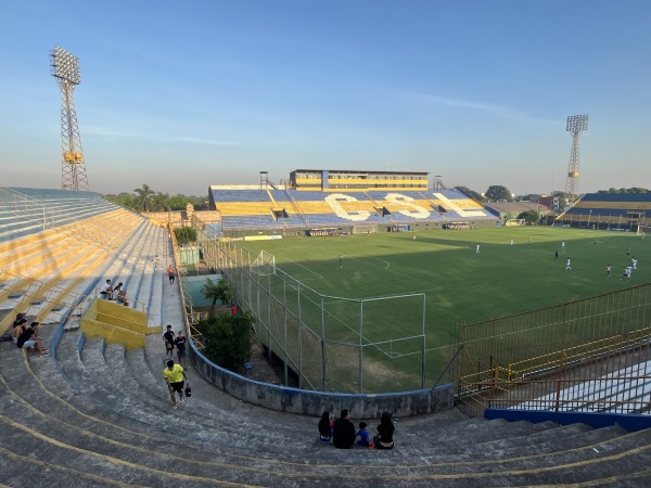 Estadio Feliciano Cáceres - Luque