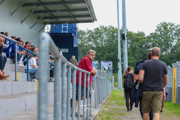 Ostfriesland-Stadion - Emden-Früchteburg