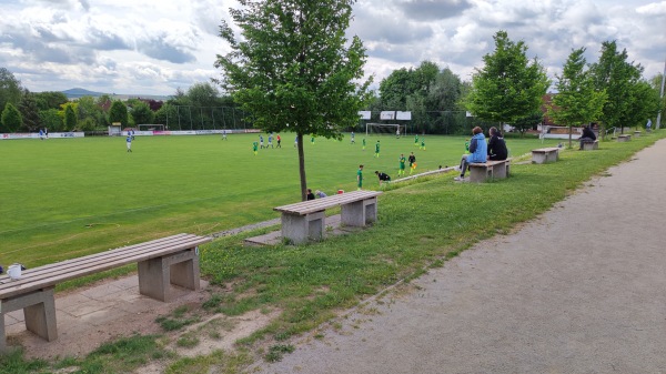 Arno-Arnold-Sportanlage - Untersiemau-Scherneck