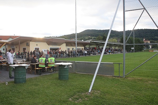 sanSirro Stadion - Lebring