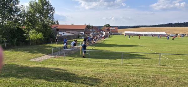 Sportplatz Metzels - Wasungen-Metzels