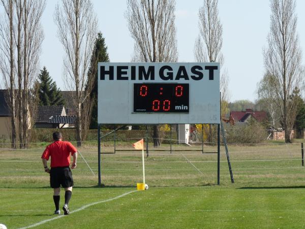 Sportplatz Frankfurter Straße - Vogelsang/Odertal