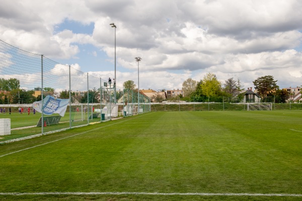 Újpest Labdarúgó Sportcentruma Edzőpálya - Budapest