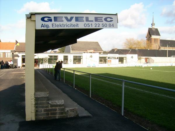 Stadion Jan Verhoeve - Menen-Lauwe