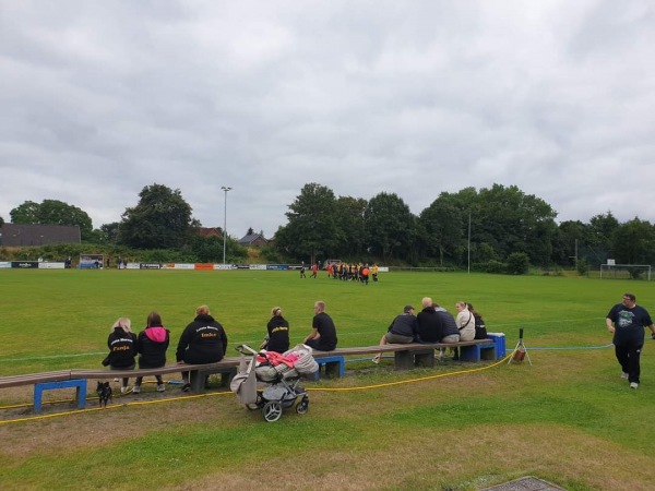 Bahndamm-Arena - Leer/Ostfriesland-Heisfelde