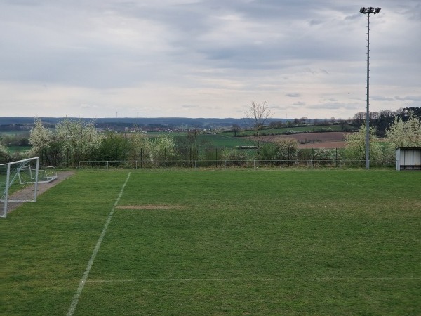 Sportgelände Am Sonnenhügel Platz 2 - Lonnerstadt