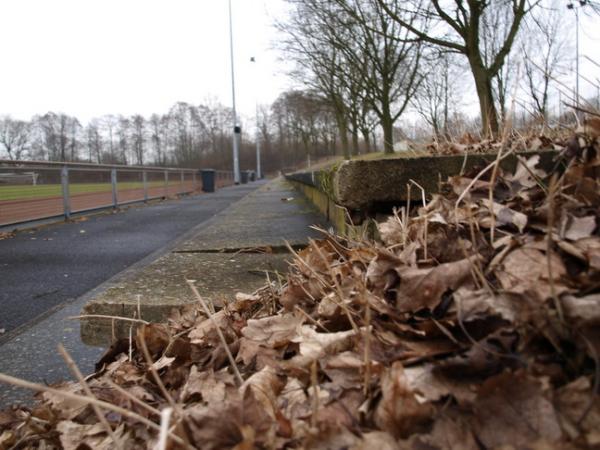 Bezirkssportanlage Mitte II LA-Platz - Essen/Ruhr-Altenessen