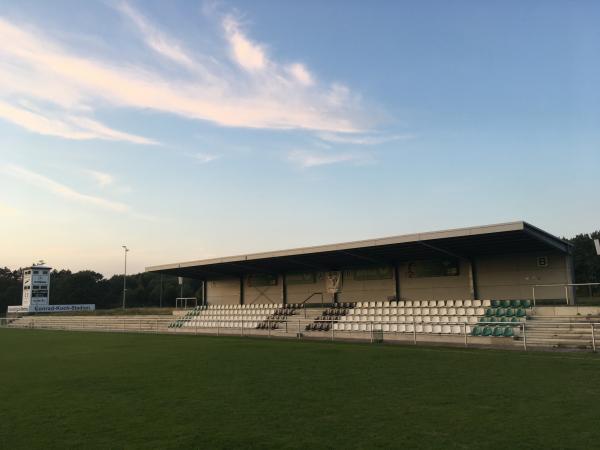 Konrad-Koch-Stadion der Bezirkssportanlage Franzsches Feld - Braunschweig