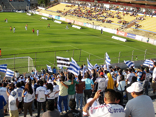 Estadio Miguel Alemán Valdés - Celaya