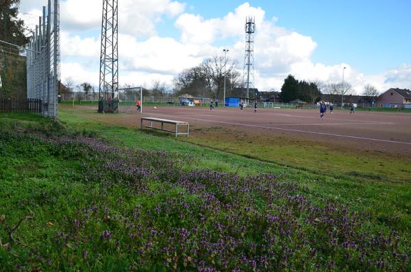 Sportplatz am Rittergut - Erftstadt-Dirmerzheim