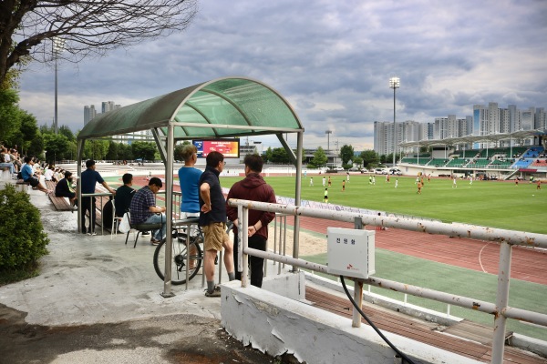 Pocheon Stadium - Pocheon