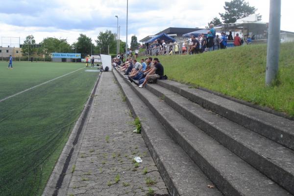 Walter-Mundorf-Stadion Nebenplatz - Siegburg