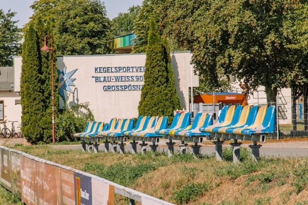Sportplatz Großpösna - Großpösna