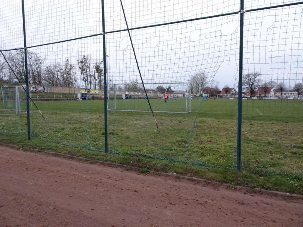 Sportplatz am Volkshaus - Gommern