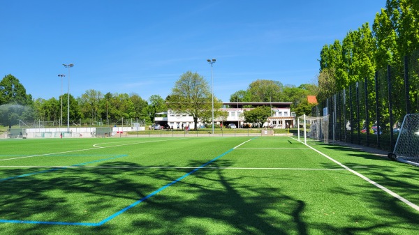 Bezirkssportanlage Heinrich-Becker-Straße Platz 2 - Frankfurt/Main-Nieder-Eschbach
