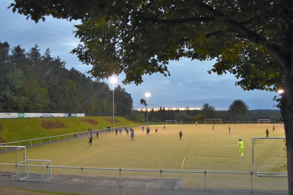 Sportplatz Niederhausen - Pracht-Niederhausen