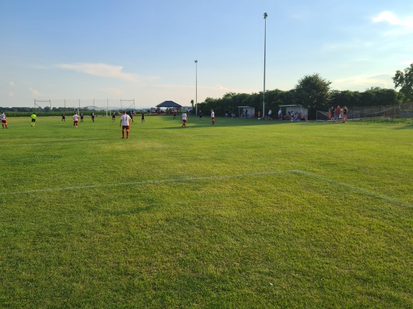 Boisko piłkarskie w Pustków Wilczkowski - Kobierzyce-Pustków Wilczkowski