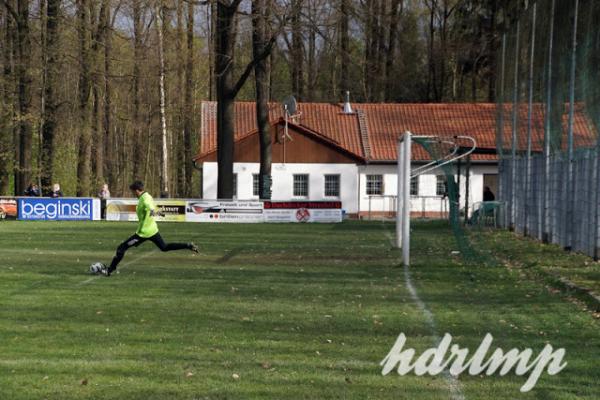 Waldsportplatz - Burgstädt-Herrenhaide