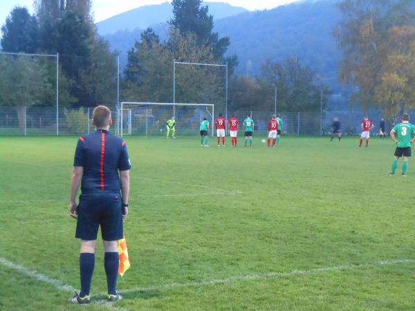 Sportplatz am Rhein - Kamp-Bornhofen