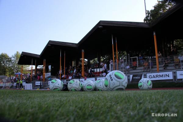 GARMIN Stadion am See - Garching bei München 