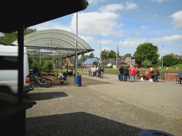Sportplatz Friedhofstraße - Herzogenrath-Straß Sportplatz Friedhofstraße - Herzogenrath-Straß