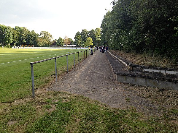 Sportanlage Hasloher Weg - Tangstedt