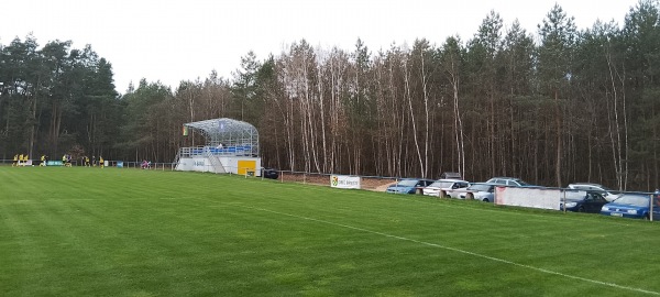 Nach der Modernsierung der Sportanlage (Tribüne, Sportlerheim, Anzeigetafel, Sanitäranlagen, Biergarten)